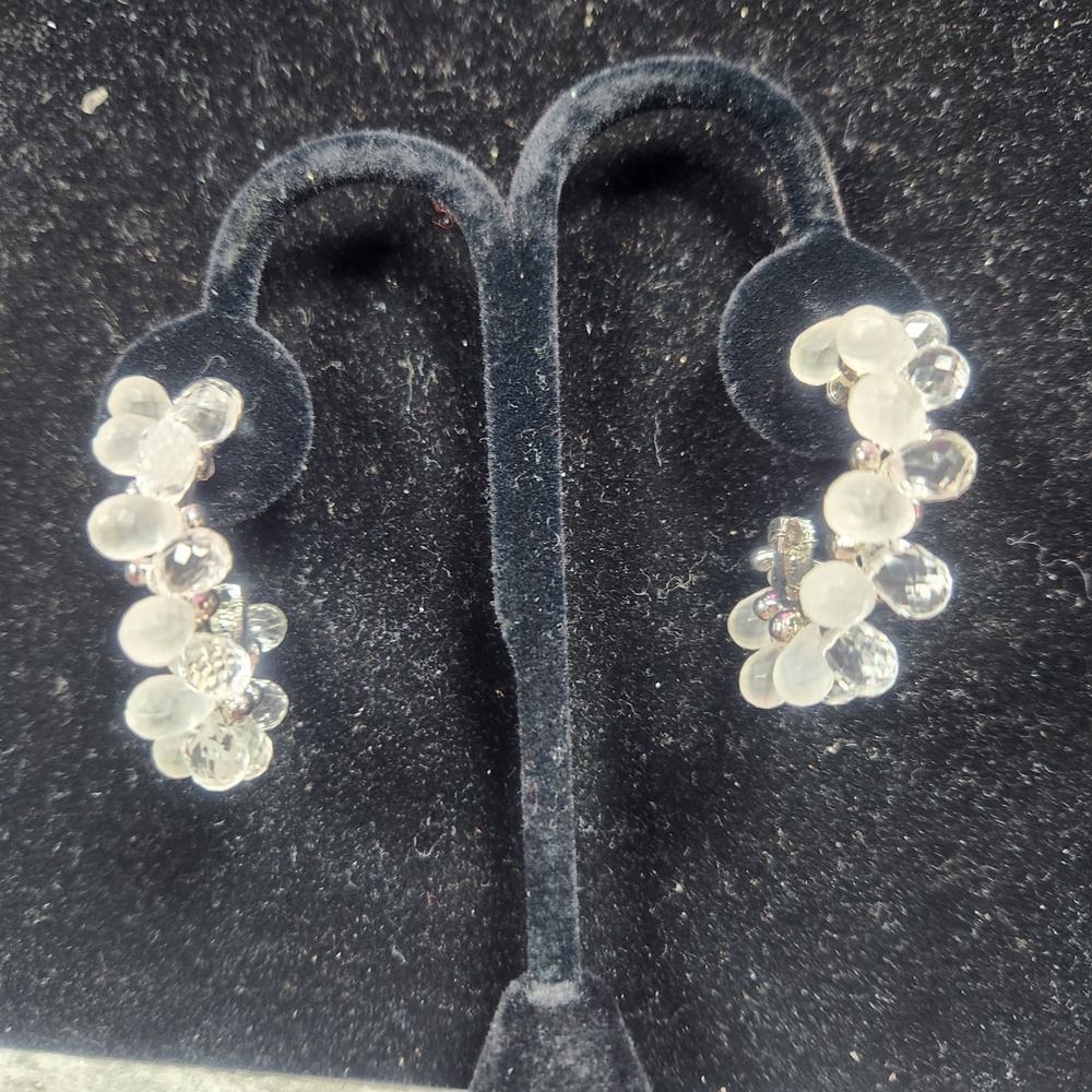 Silver Tone Cluster‎ Briolette Hoop Earrings White Clear Beaded